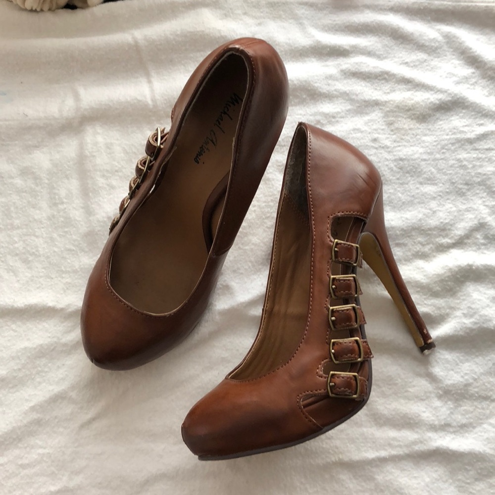 Used Michael Antonio 4 inch brown leather heels